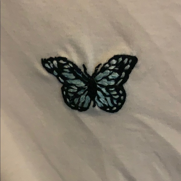 Hand embroidered butterfly tee - Picture 4 of 4